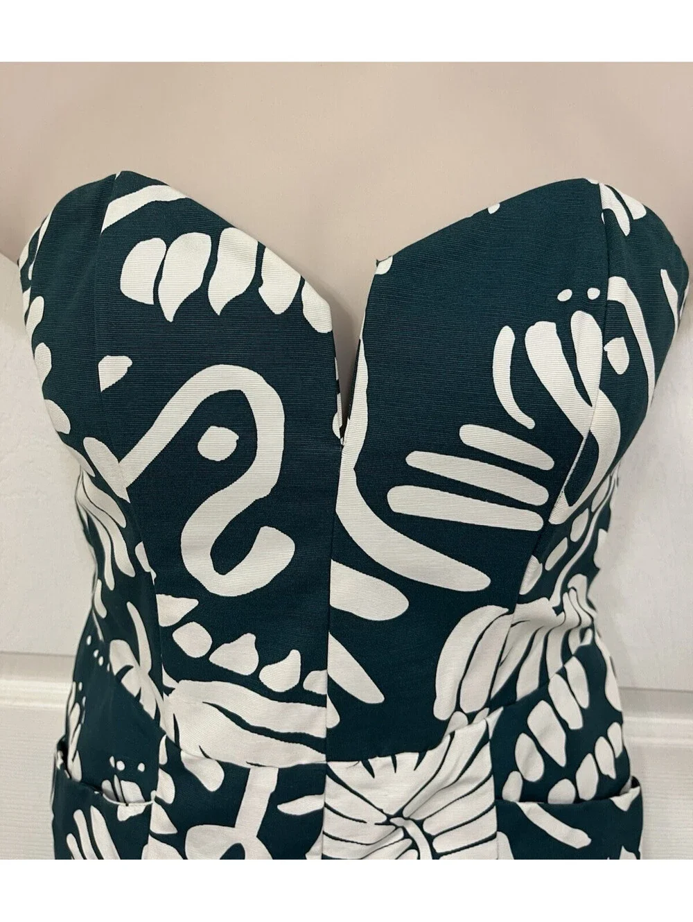 H&M Conscious Leaf Print Strapless Romper Pockets Boning size 12 Green White